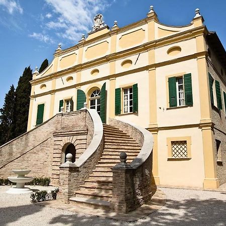 Villa Rinalducci ファーノ エクステリア 写真
