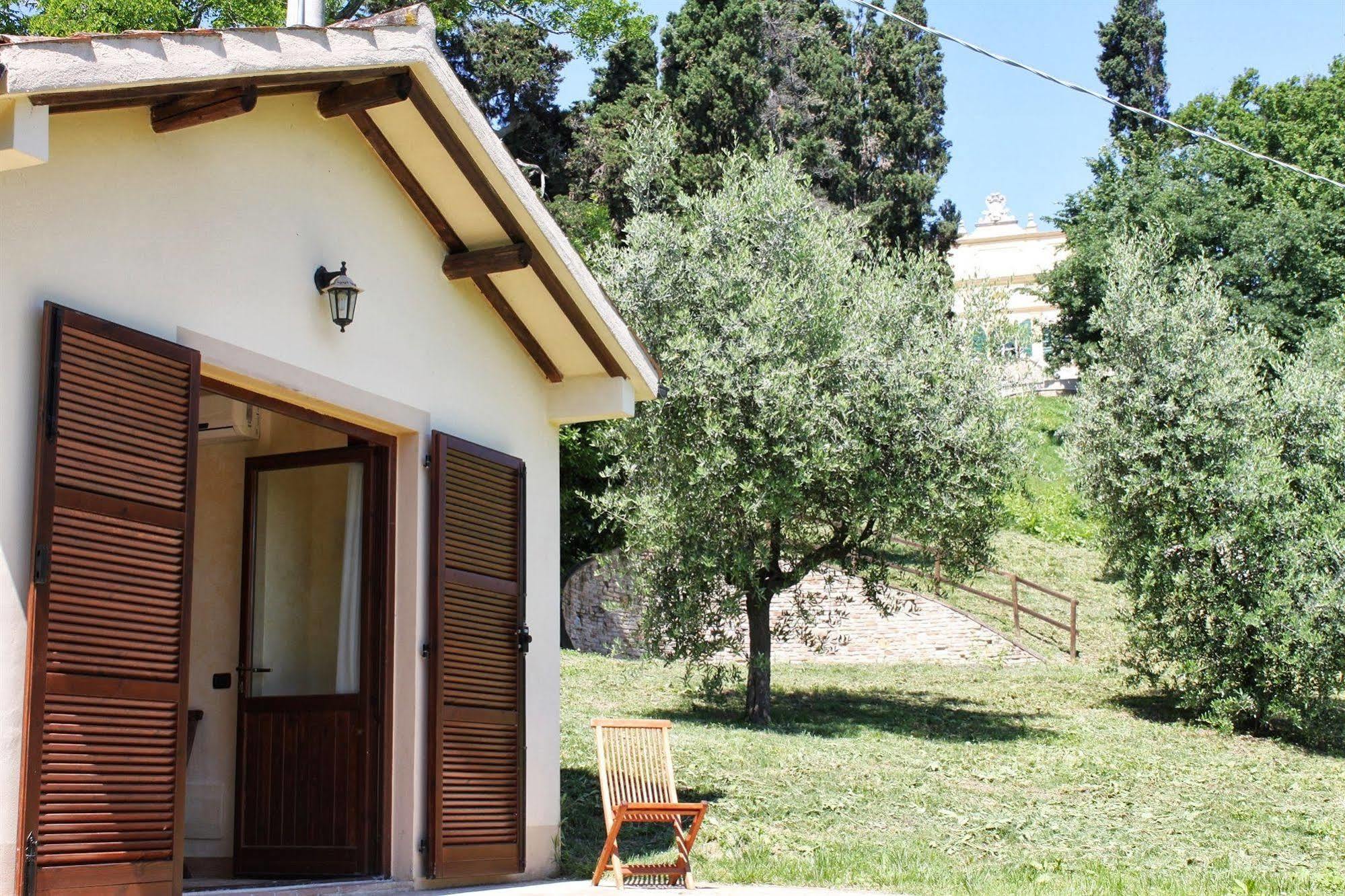 Villa Rinalducci ファーノ エクステリア 写真