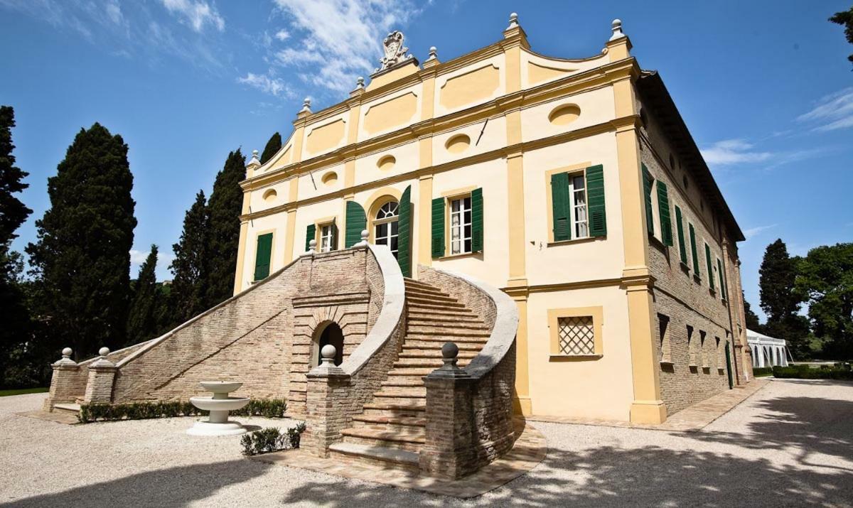 Villa Rinalducci ファーノ エクステリア 写真